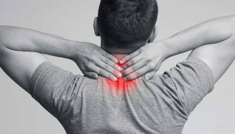 early symptoms of neck pain
